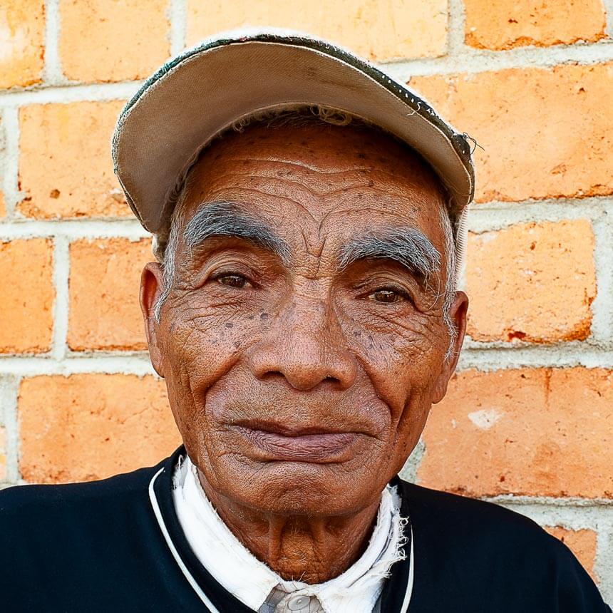 Portrait vieux monsieur Exposition Photos Madagascar Nantes