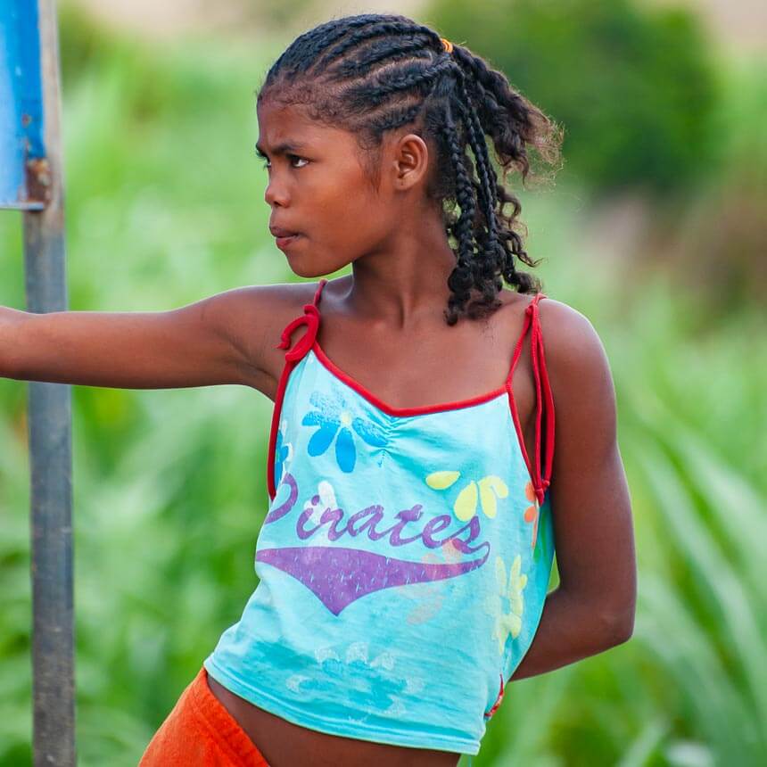 Portrait jeune fille Exposition Photos Madagascar Nantes