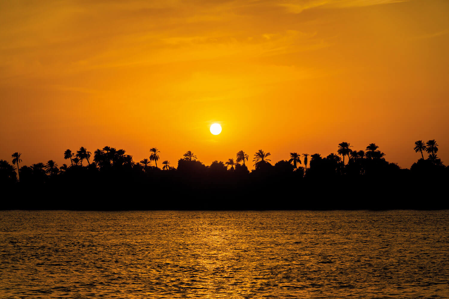 Sunset sur le Nil, Égypte