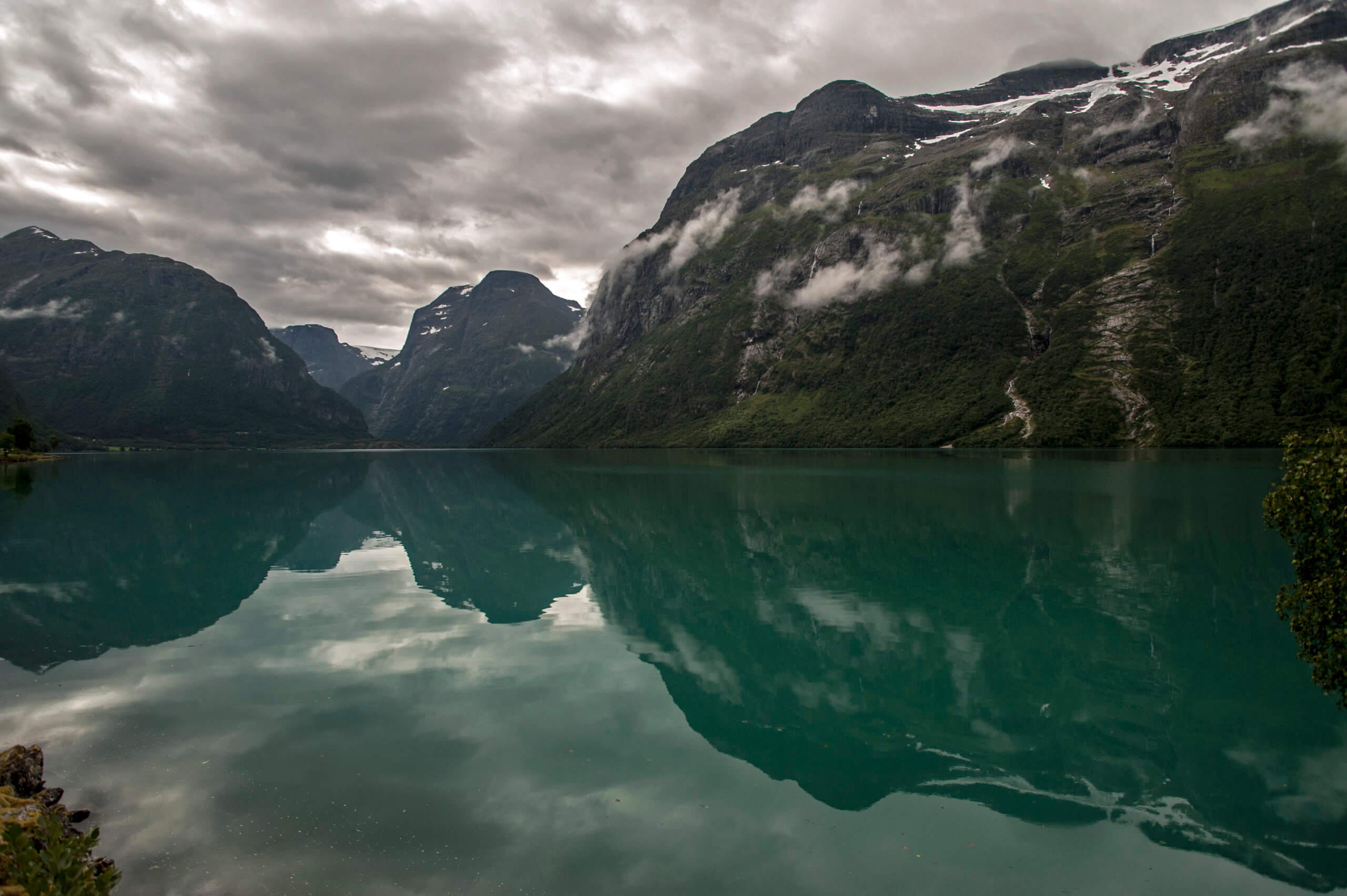 Lac de Lovatnet, Norvège