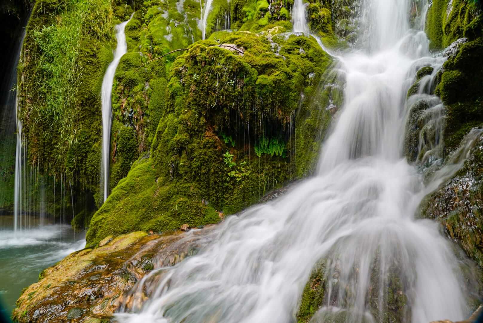 Cascada de Orbaneja del Castillo, Burgos, Espagne